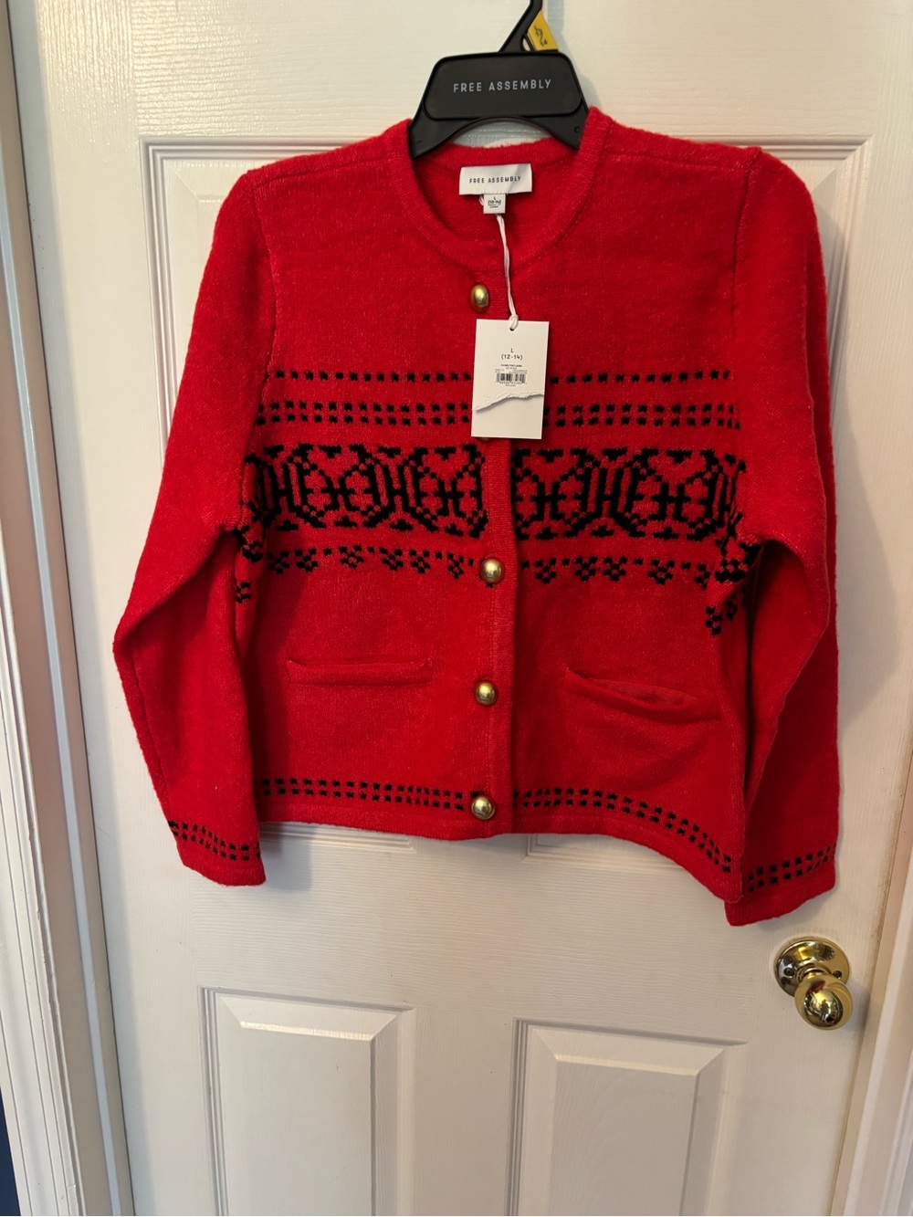 Free Assembly women’s Red Patterned Button-Front Women's Sweater size large